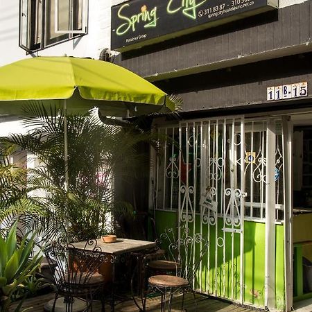 Spring City Hostel Medellín Esterno foto