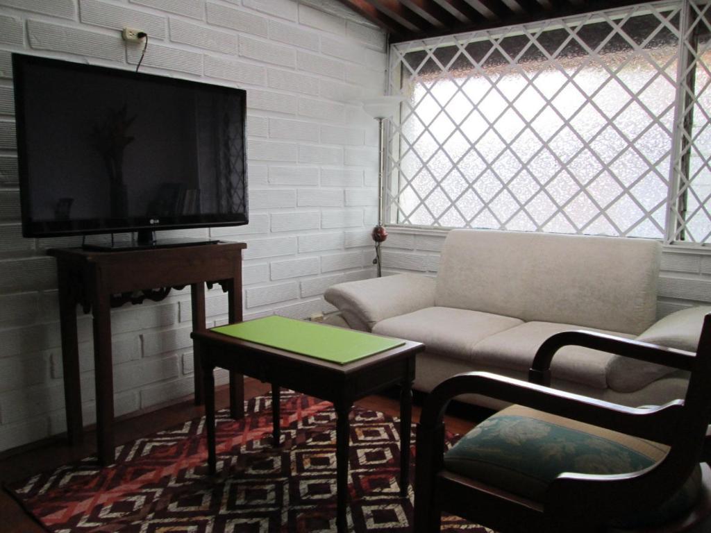 Spring City Hostel Medellín Esterno foto