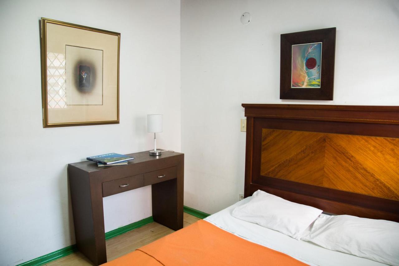 Spring City Hostel Medellín Esterno foto