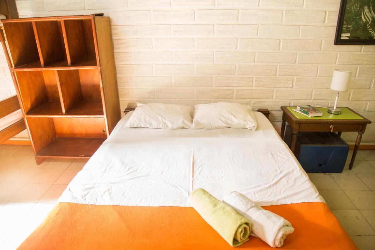 Spring City Hostel Medellín Esterno foto